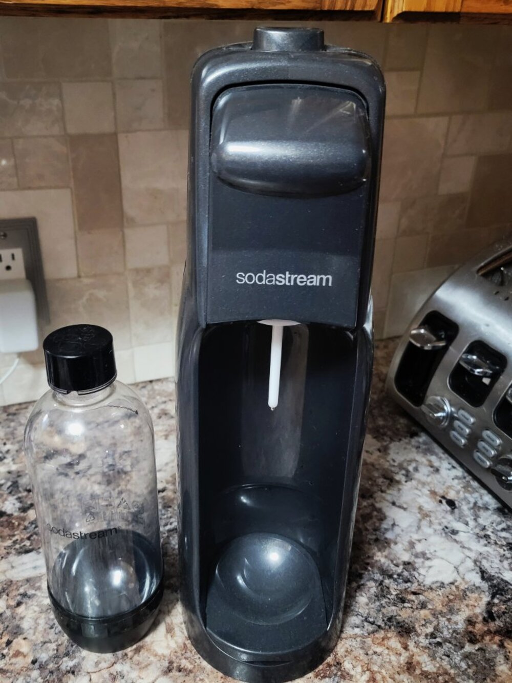 SodaStream Jet Sparkling Water Maker with CO2 Cylinder, Dishwasher safe bottle
